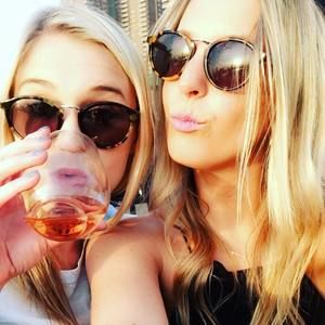 Meet your Posher, Whitney